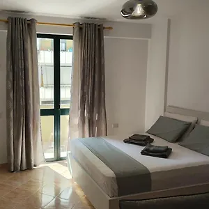 Apartment Sunny Side, Vlore