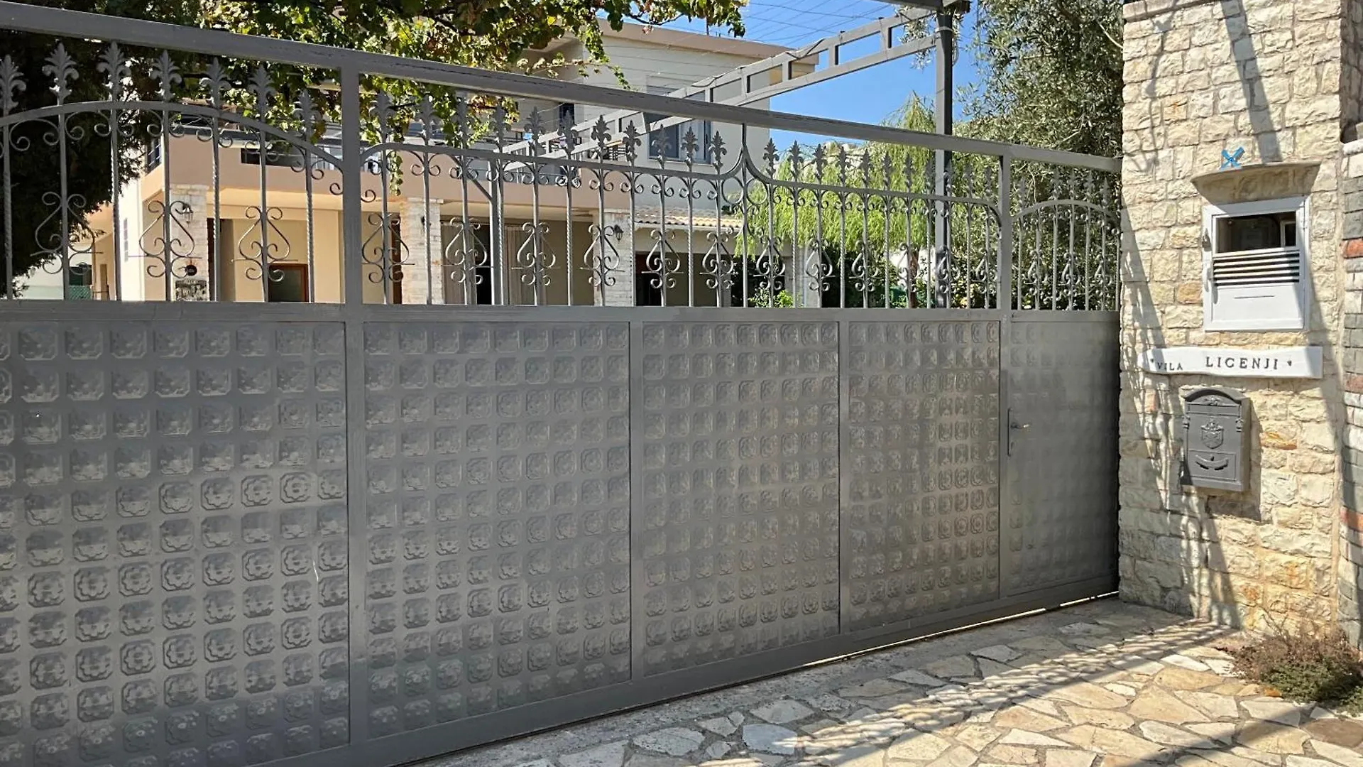 Vila Licenji Vlorë Apartment